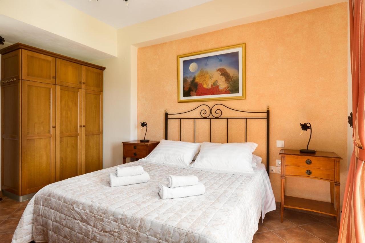 Liostasi Villa Halikounas